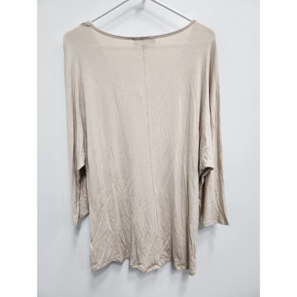 Bleu Womens Tunic Top Size Large Cream Animal Print Dolman Sleeve Embellished - Picture 5 of 6